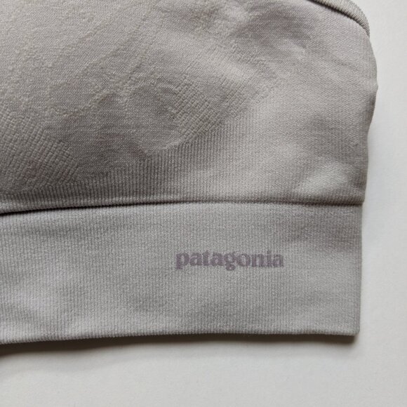 Patagonia Barely Everyday Bra in pale purple, size M. NWT - Picture 3 of 8